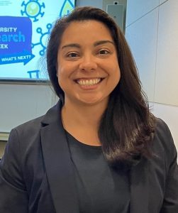 Headshot of Laura Ornelas