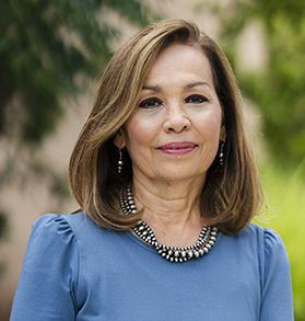 Headshot of Barbara Rodriguez