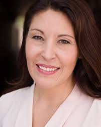 Headshot of Rosalia Pacheco