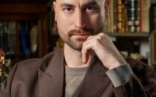 Headshot of Felipe Garibaldi