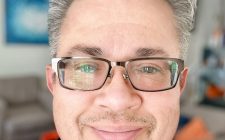 Headshot of Robert Peralta